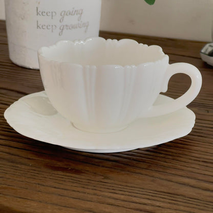 Elizabeth Teacup Ceramic Collection