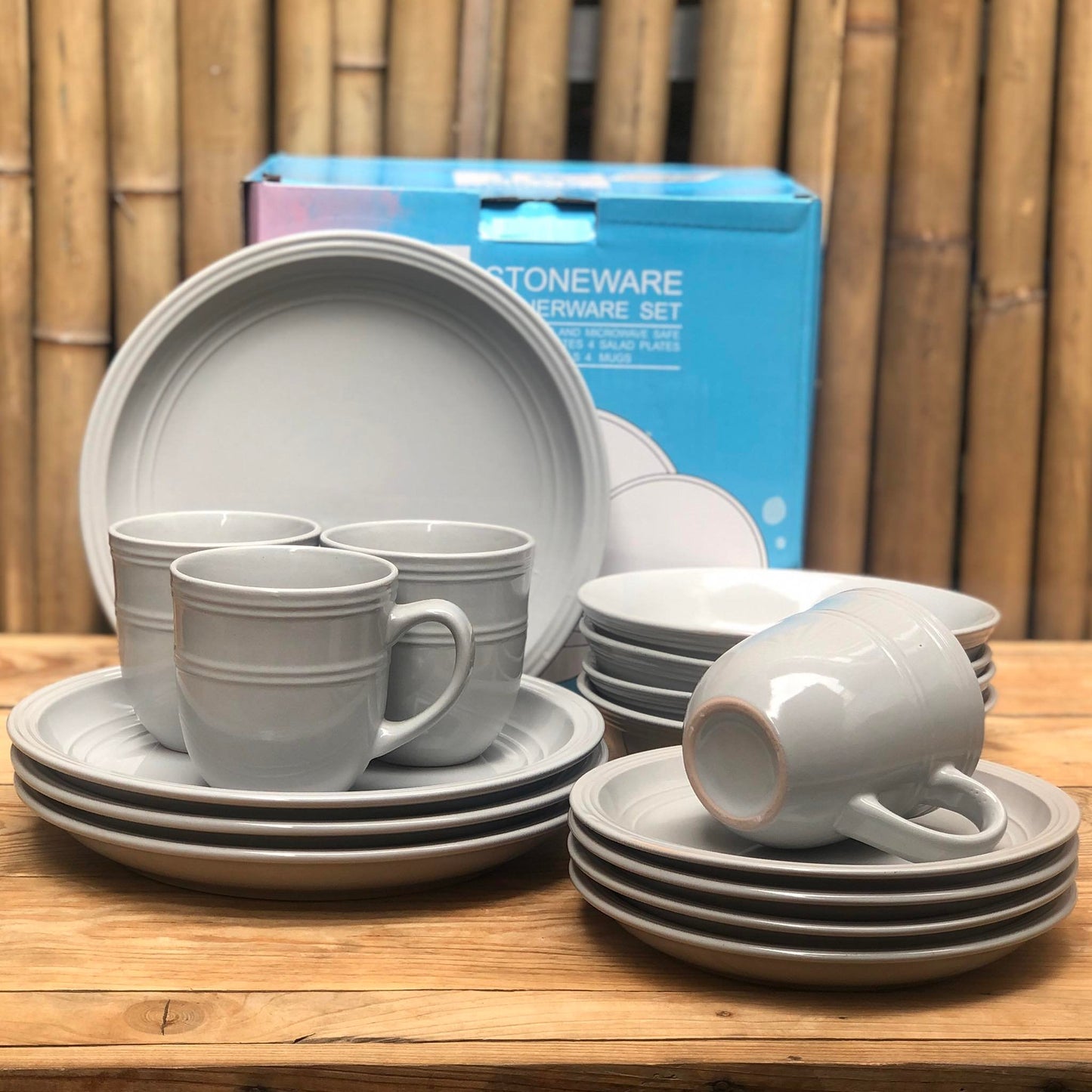 Logan 16pcs Set Stoneware(4pcs Dinner 10.5inch,4pcs Salad 8inch,4pcs Bowl 8x2inch and 4pcsMug460 ml)