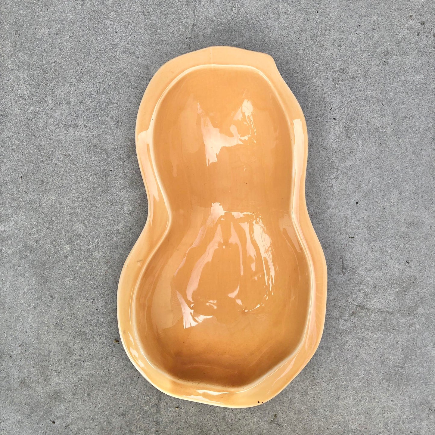 MURADITOHOME Peanut Serving Bowl 12x7x2 inch