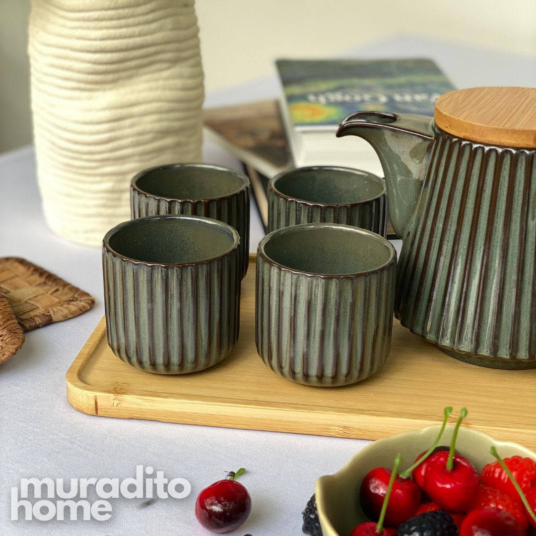 MURADITOHOME Moriko Teapot Set 800ml and 4 Cups 200 ml