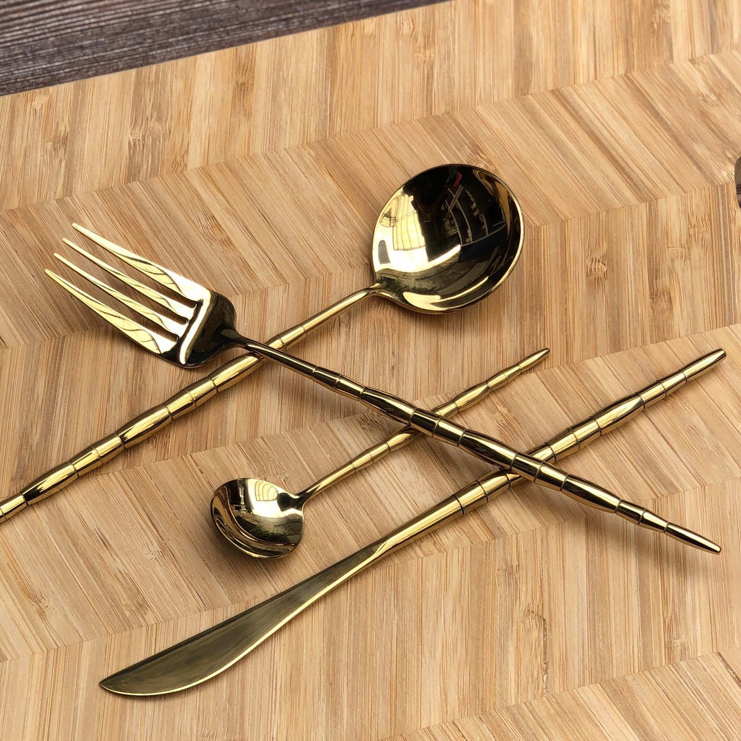 Lucille 4 pcs Matte Polish Cutlery Set ( Spoon, Fork, Knife & Teaspoon )