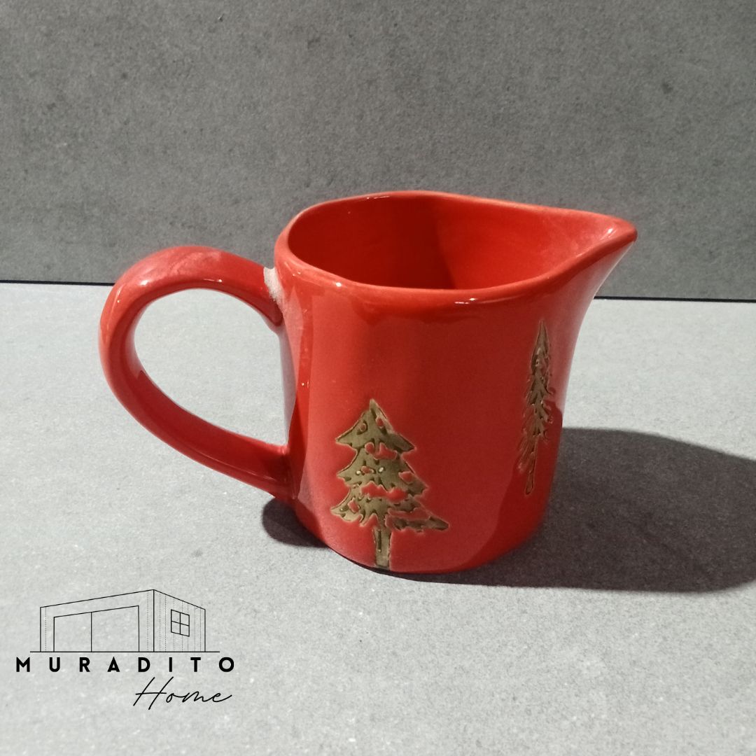 MURADITOHOME Red Embossed Christmas Ceramic Plates