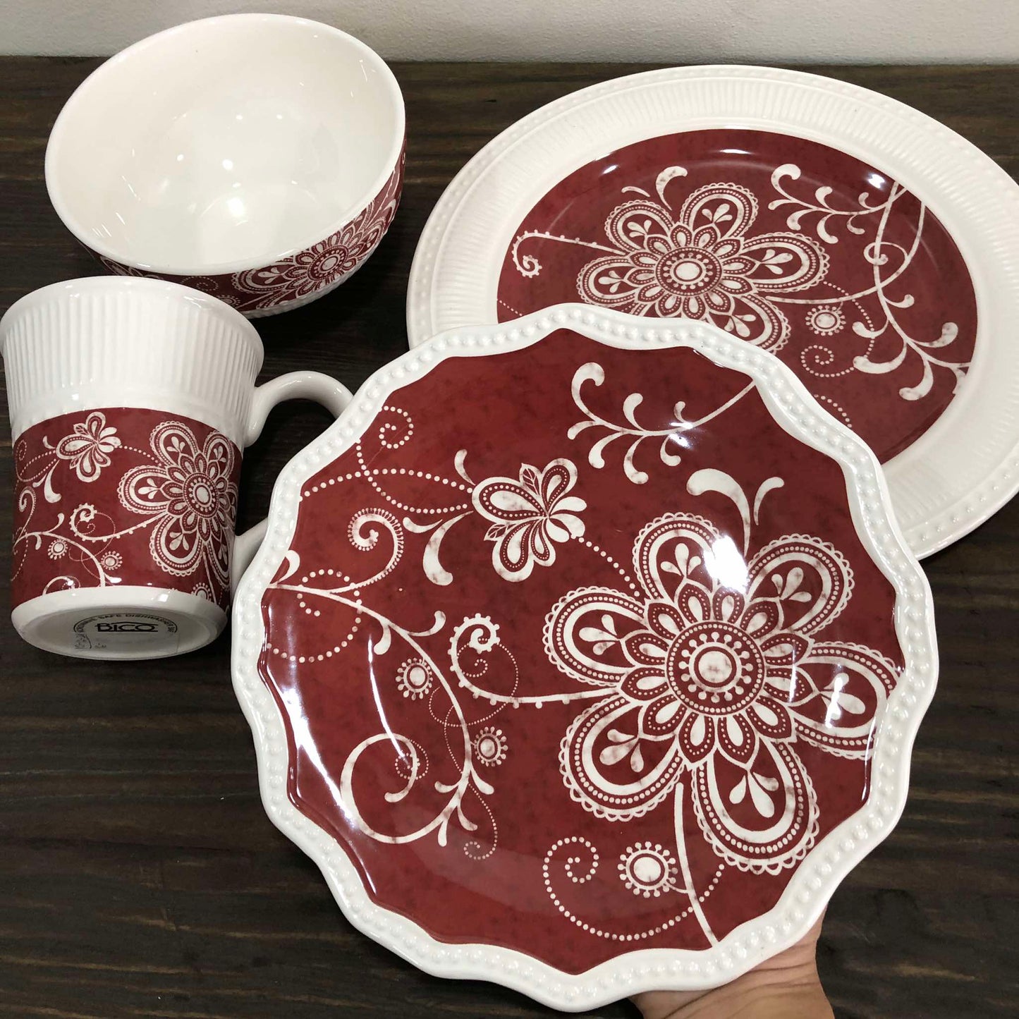 MURADITOHOME Rovaniemi  Ceramic Dinnerware Collection