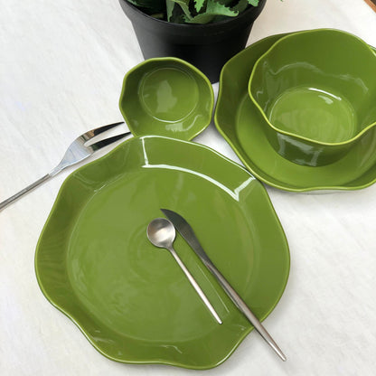 Lori Plate 10.75 Lori Plate 9x2 Lori Bowl 5.75x3.25 Lori Bowl 4x2