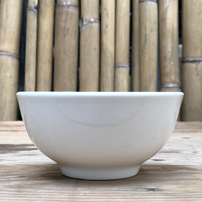 Round Plain White Ceramic Dinnerware Collection