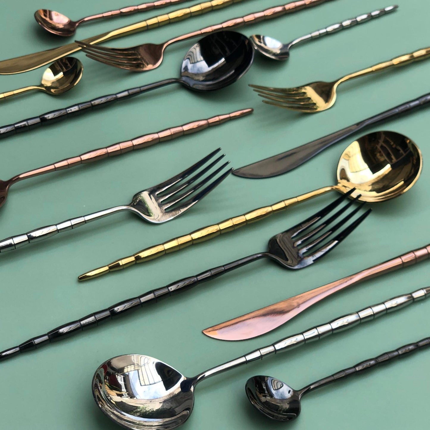 Lucille 4 pcs Matte Polish Cutlery Set ( Spoon, Fork, Knife & Teaspoon )
