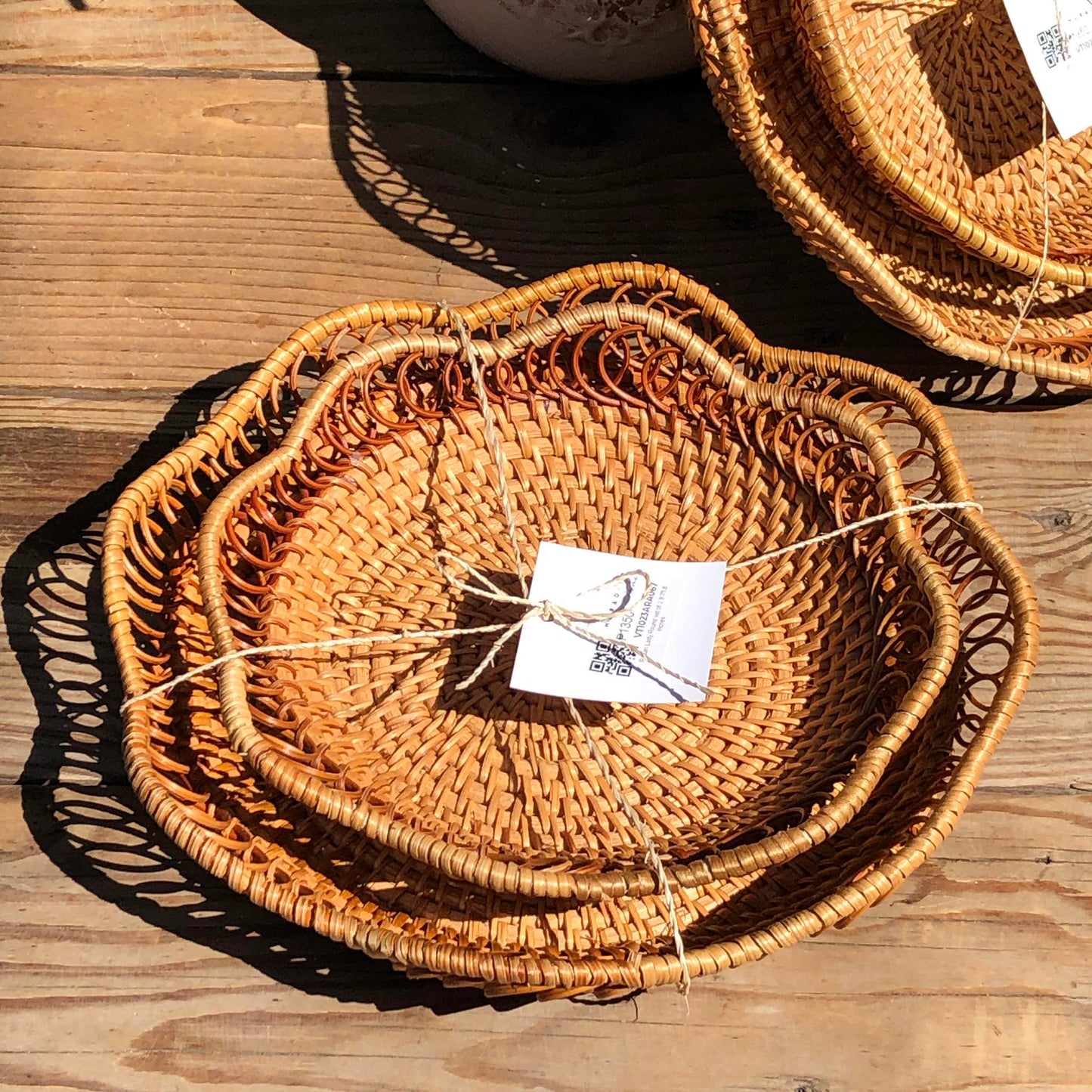 MURADITOHOME Rattan Lady Round ( set of 2)  9.75,8 inches