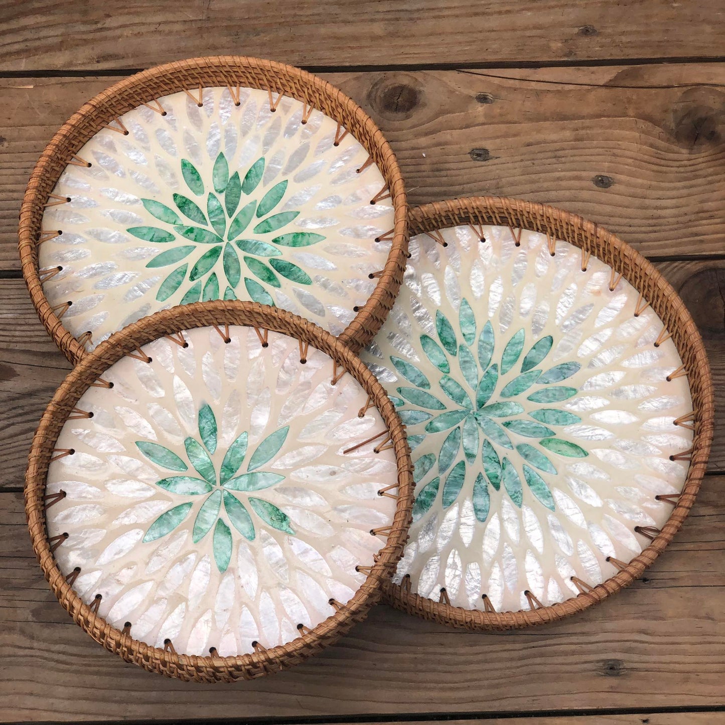 MURADITOHOME Mother of Pearl Round Tray Set of 3 (10.5,8.75,8 inch ) Batch 4