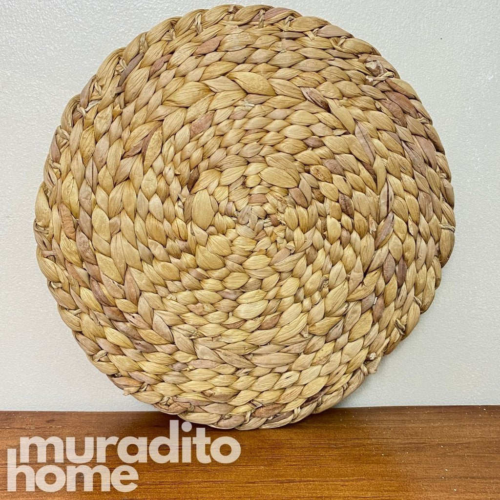 MURADITOHOME Diwata  Water Hyacinth Placemat 13"